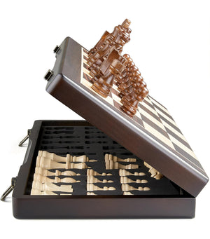 الشطرنج المغناطيسي باللون الخشبي